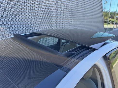 Certified 2025 Audi A6 Premium Plus image 17