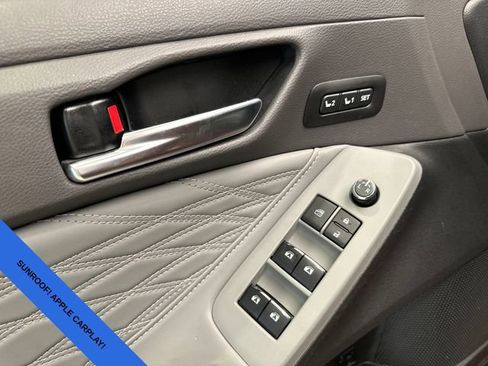 Used 2022 Toyota Avalon Limited w/ Advanced Safety Package FWD image 11