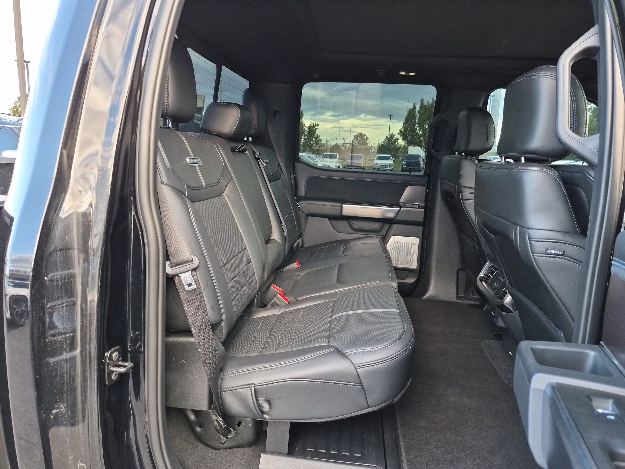 Used 2026 Ford F350 Platinum AWD/4WD image 33