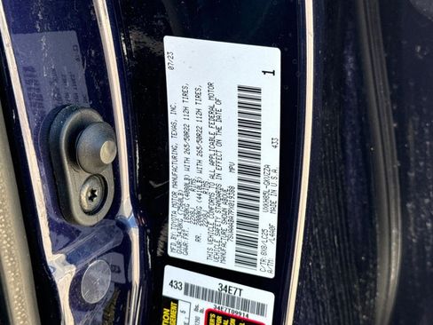 Certified 2023 Toyota Sequoia Capstone AWD/4WD image 23