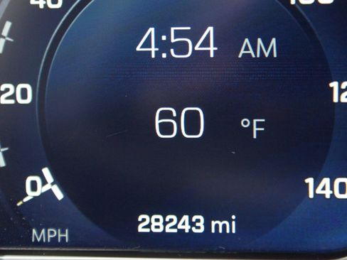 Used 2024 Chevrolet Silverado 1500 LT w/ Protection Package image 4