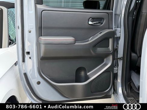 Used 2023 Nissan Frontier PRO-4X w/ Pro-4X Premium Package AWD/4WD image 22