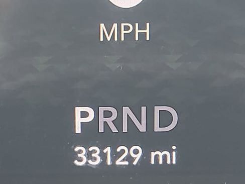 Used 2024 Jeep Wrangler Unlimited Sahara image 12