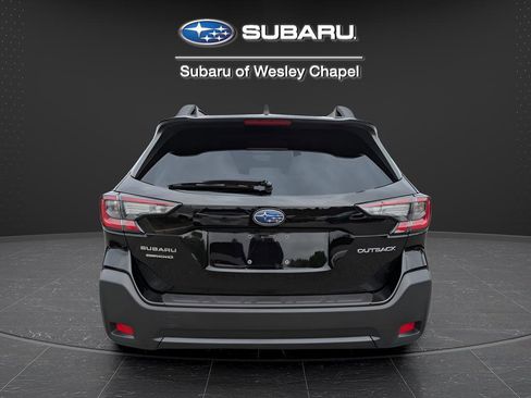 Certified 2025 Subaru Outback Premium w/ Popular Package #1 AWD/4WD image 6