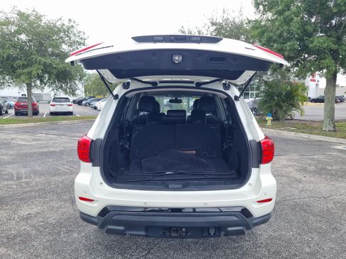 Used 2020 Nissan Pathfinder SV w/ Rock Creek Edition FWD image 12