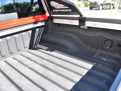 Used 2023 Nissan Frontier Pro-X w/ Pro-X Premium Package RWD image 10