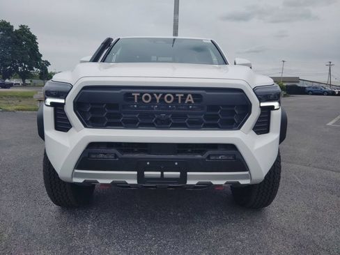 New 2026 Toyota Tacoma 4x4 Double Cab Hybrid image 15