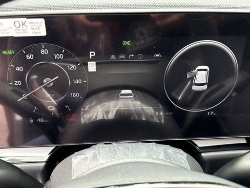 New 2025 Kia Niro Wind image 13