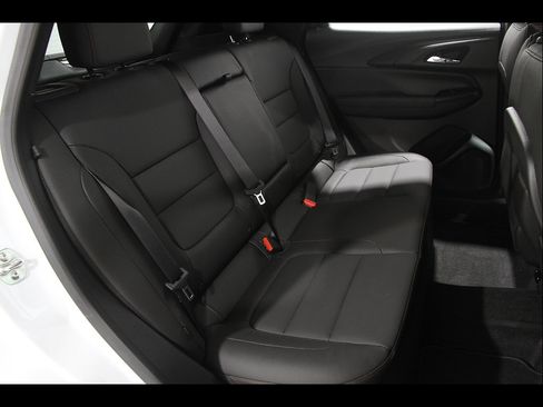 Certified 2024 Chevrolet TrailBlazer RS w/ Convenience Package AWD/4WD image 18