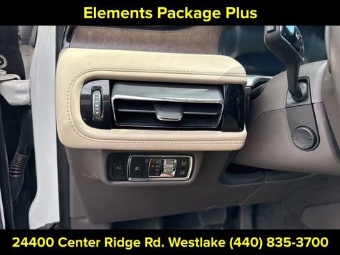 Used 2023 Lincoln Aviator Reserve w/ Equipment Group 201A AWD/4WD image 15