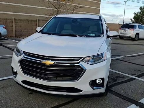 Used 2019 Chevrolet Traverse Premier w/ Driver Confidence II Package image 3