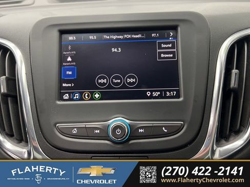Used 2023 Chevrolet Equinox LT image 29