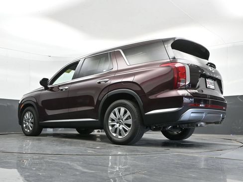 Used 2024 Hyundai Palisade SEL FWD image 47