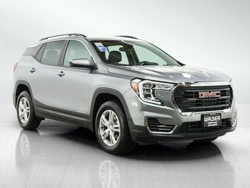 Used 2023 GMC Terrain SLE w/ Driver Convenience Package AWD/4WD image 7