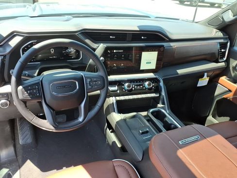 New 2026 GMC Sierra 2500 Denali Ultimate w/ Max Trailering Package AWD/4WD image 17