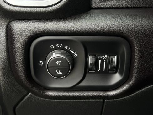 Used 2023 RAM 2500 Laramie w/ Night Edition AWD/4WD image 24