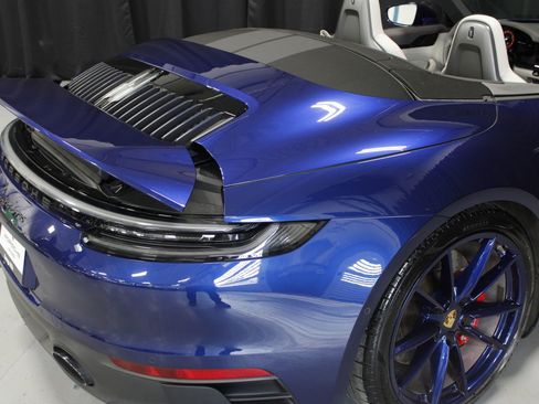 Used 2024 Porsche 911 Carrera 4 GTS image 17