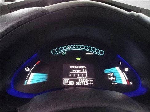 Used 2017 Nissan Leaf S image 16