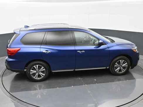 Used 2020 Nissan Pathfinder SV AWD/4WD image 35
