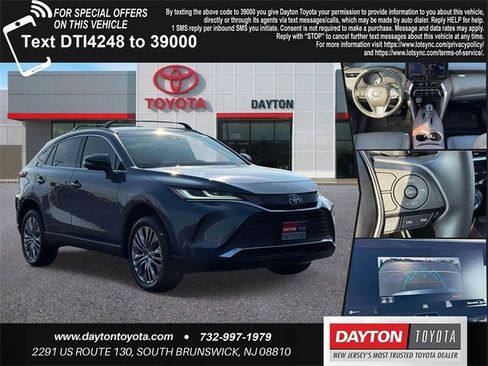 Used 2022 Toyota Venza XLE image 1