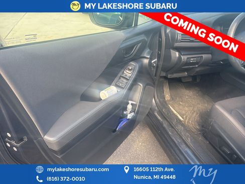Used 2025 Subaru Crosstrek 2.0i Premium AWD/4WD image 10