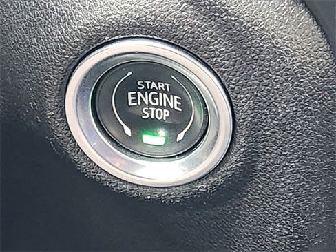 Used 2021 Chevrolet Silverado 1500 LT Trail Boss w/ Convenience Package II image 26