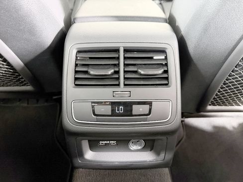 Used 2022 Audi A4 2.0T Premium Plus AWD/4WD image 53