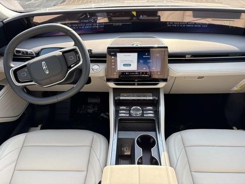 New 2026 Lincoln Nautilus Premier w/ Jet Appearance Package AWD/4WD image 14