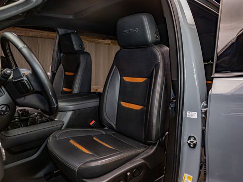 Used 2024 GMC Sierra 1500 AT4 w/ Technology Package image 24