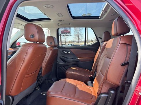 Used 2019 Chevrolet Traverse High Country image 11