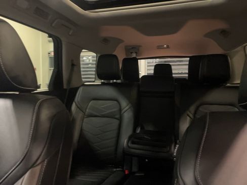 Used 2024 Nissan Pathfinder Platinum w/ Cargo Package image 41