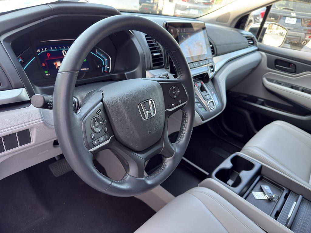 Used 2024 Honda Odyssey EX-L image 35