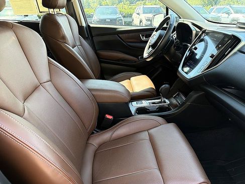 Used 2023 Subaru Ascent Touring AWD/4WD image 19