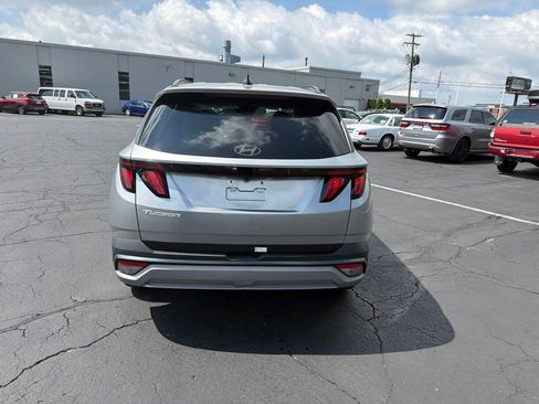 Used 2025 Hyundai Tucson SEL FWD image 7