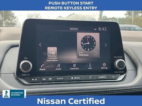 Certified 2022 Nissan Rogue SV image 4