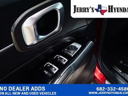 Used 2021 Kia Sorento SX AWD/4WD image 16
