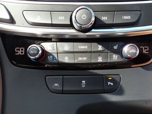 Used 2017 Buick LaCrosse Premium w/ Sights and Sounds Package FWD image 18