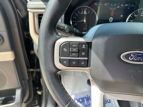 Used 2024 Ford Expedition Max Limited image 16
