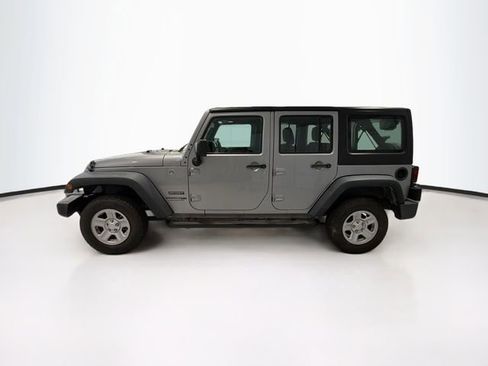 Used 2018 Jeep Wrangler Unlimited Sport w/ Connectivity Group AWD/4WD image 4