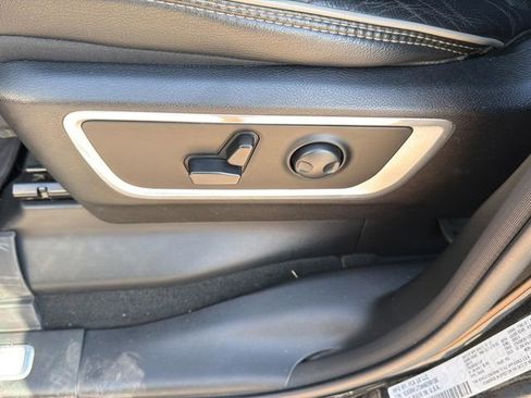 Used 2022 RAM 1500 Laramie image 22