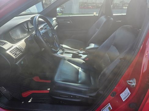 Used 2017 Honda Accord Sport Special Edition image 10