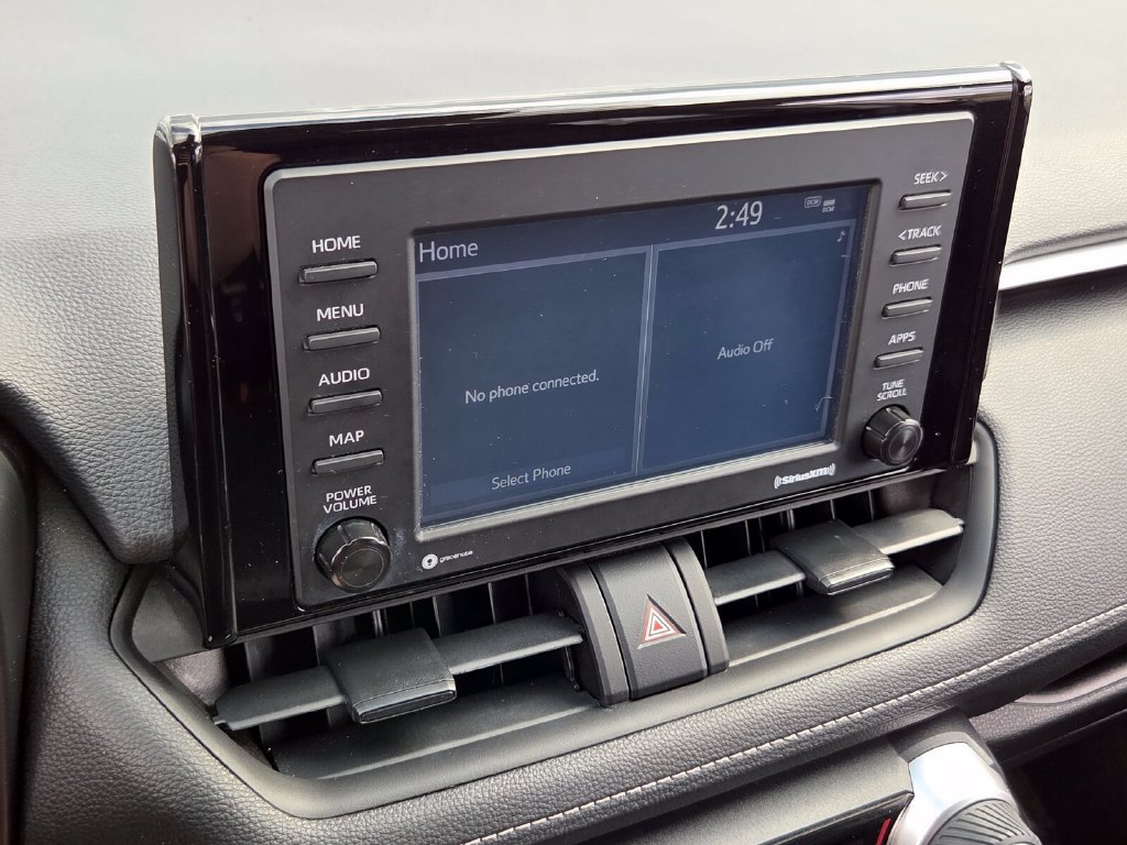 Certified 2022 Toyota RAV4 XLE FWD image 18