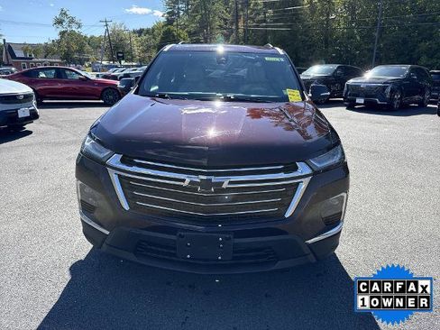 Certified 2023 Chevrolet Traverse LT w/ LPO, Floor Liner Package image 8