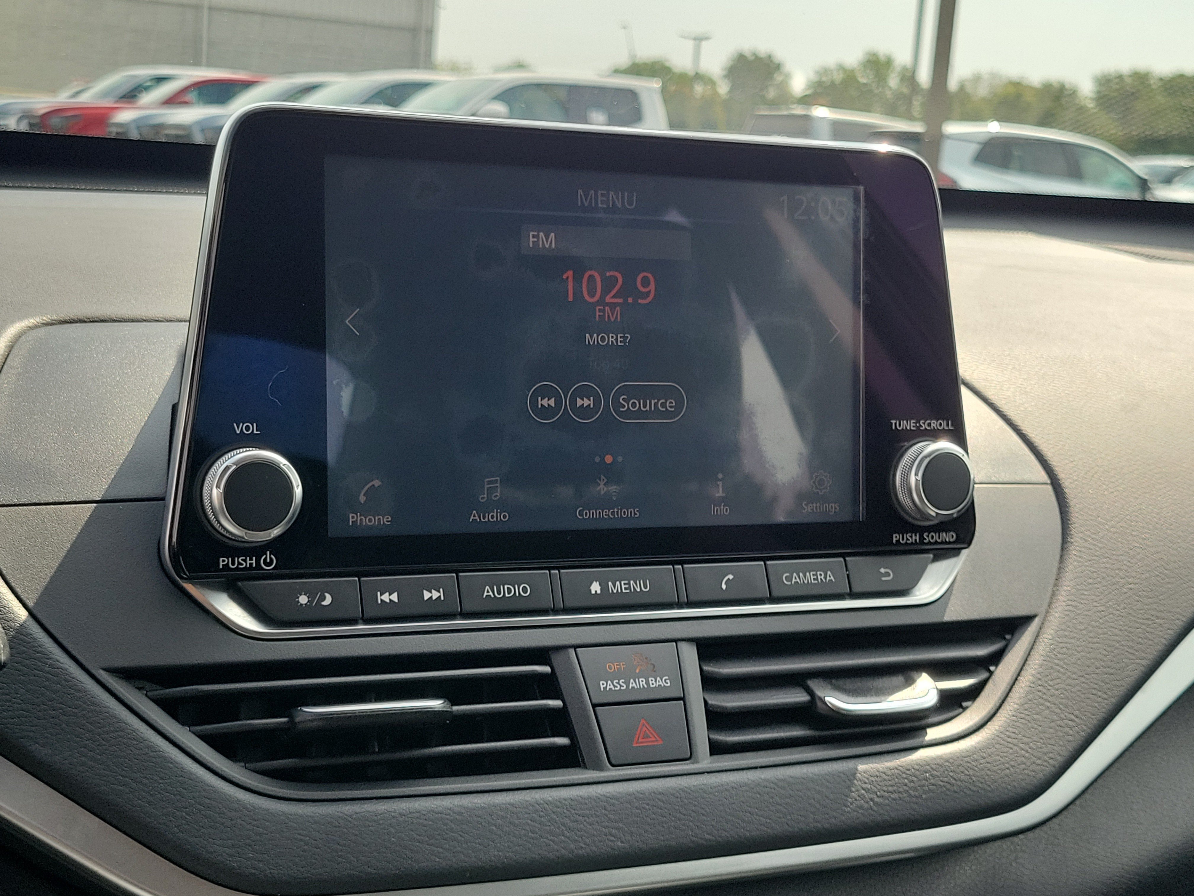 Used 2020 Nissan Altima 2.5 S FWD image 26