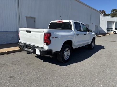 New 2026 Chevrolet Colorado W/T image 18