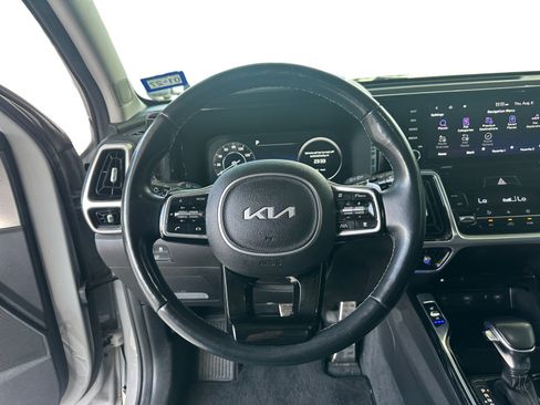 Used 2022 Kia Sorento SX FWD image 13