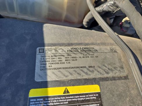 Used 2015 GMC Sierra 2500 SLT w/ Duramax Plus Package image 19