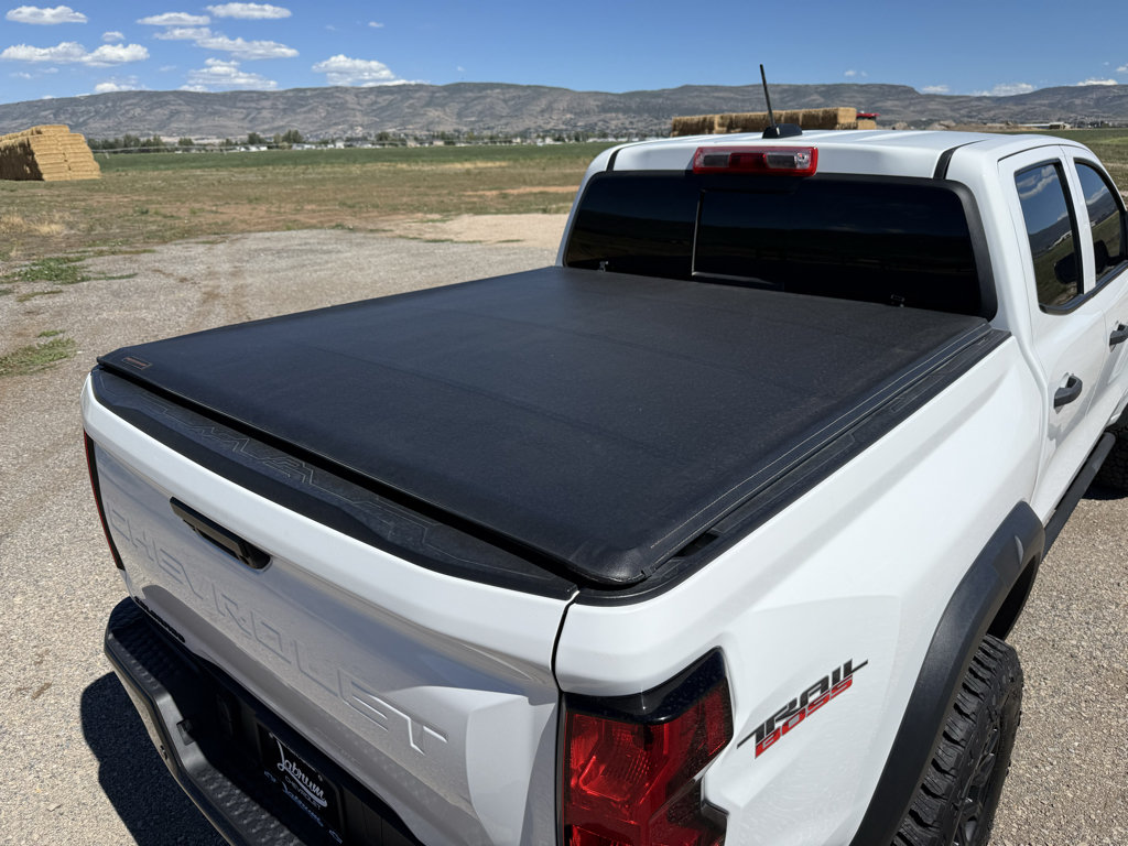 Used 2024 Chevrolet Colorado Trail Boss w/ Technology Package AWD/4WD image 12