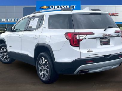 Used 2023 GMC Acadia SLT