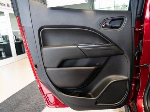 Used 2019 Chevrolet Colorado ZR2 w/ ZR2 Dusk Special Edition image 25